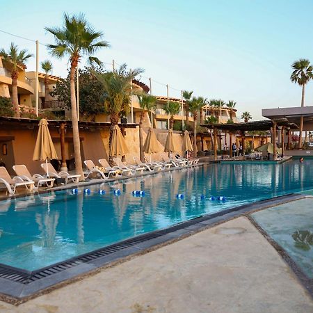 O Beach Hotel & Resort Sweimeh Exterior foto